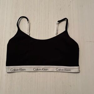 Calvin Klein Modern sport low impact sports bra